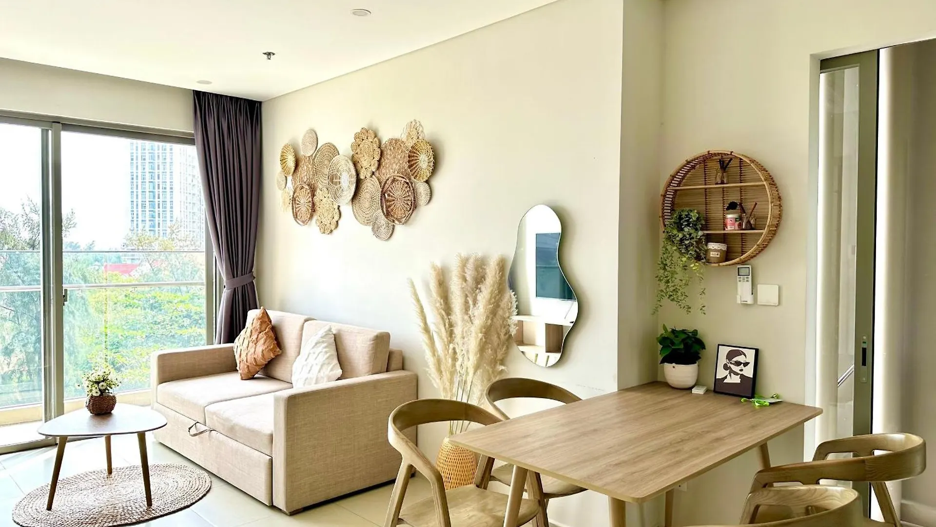 The Song Boutique Apartment 붕타우