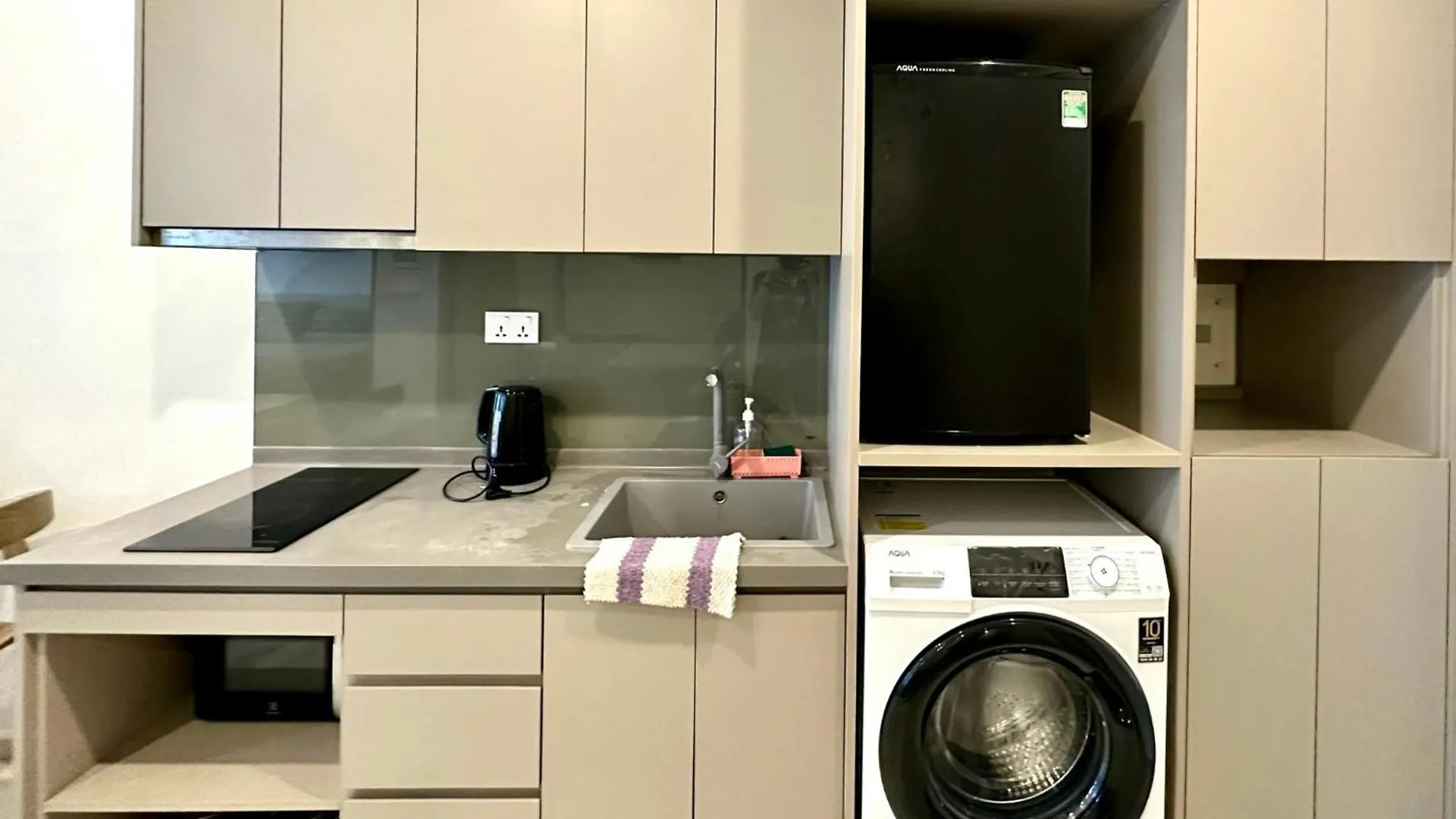 The Song Boutique Apartment 붕타우