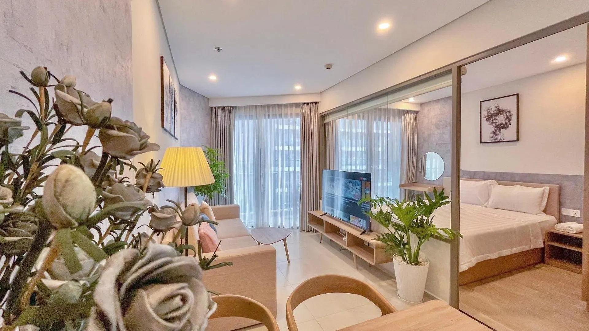 The Song Boutique Apartment 붕타우