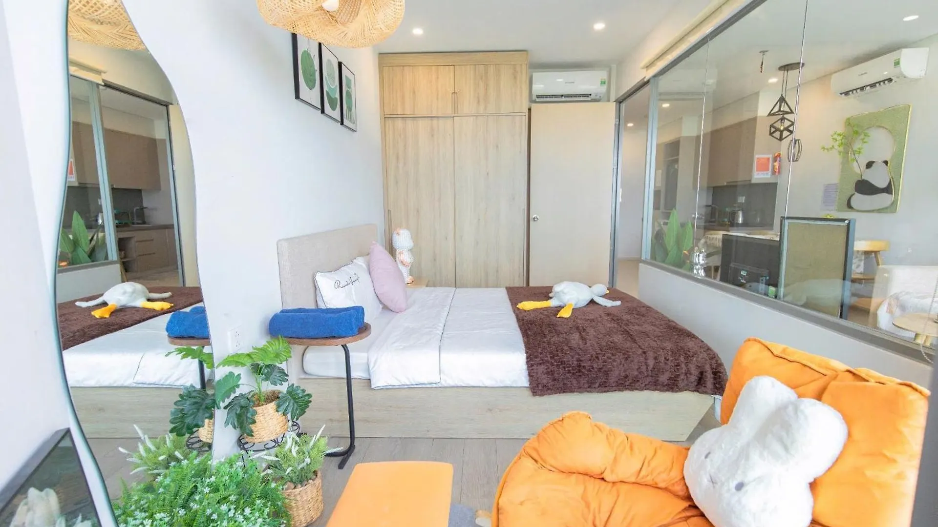 The Song Boutique Apartment 붕타우