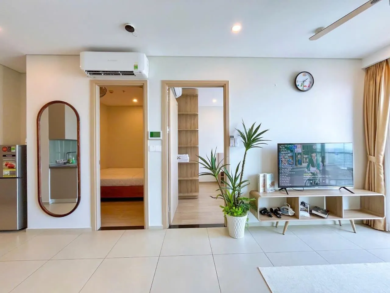 The Song Boutique Apartment 붕타우