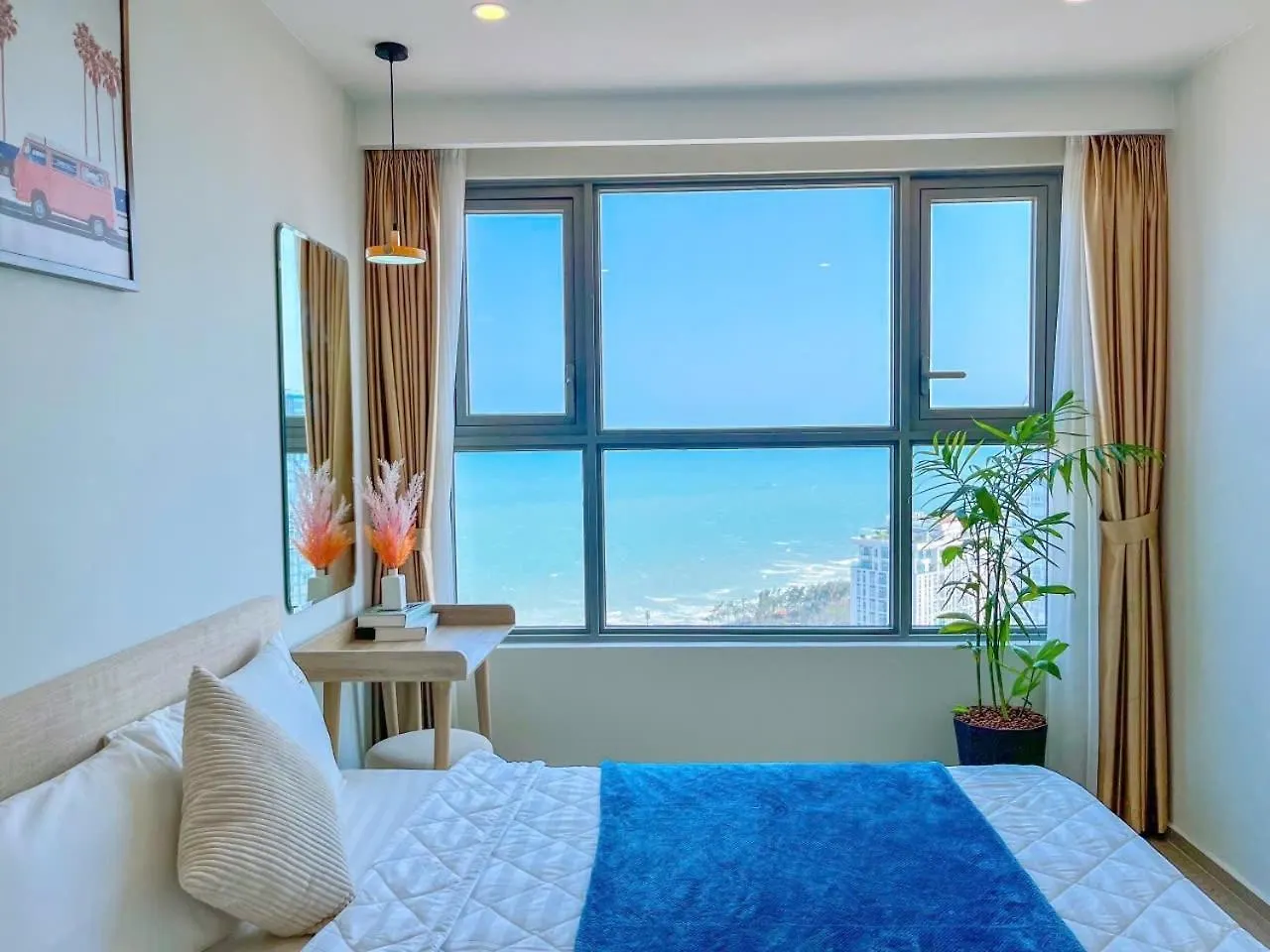 The Song Boutique Apartment 붕타우