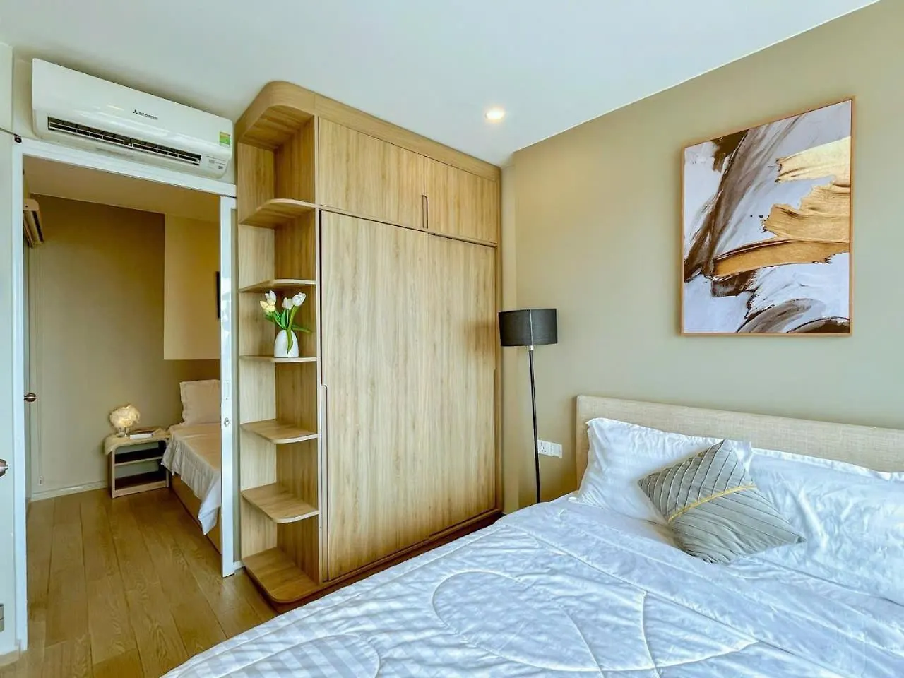 The Song Boutique Apartment 붕타우 0*,
